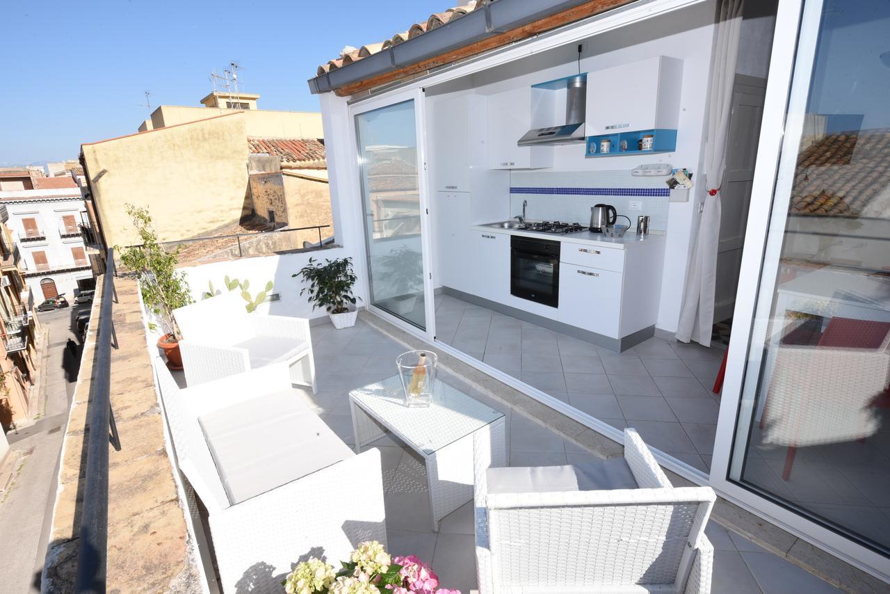 카스텔라마레델골포 Terrazza In Palazzo Taormina 빌라 외부 사진